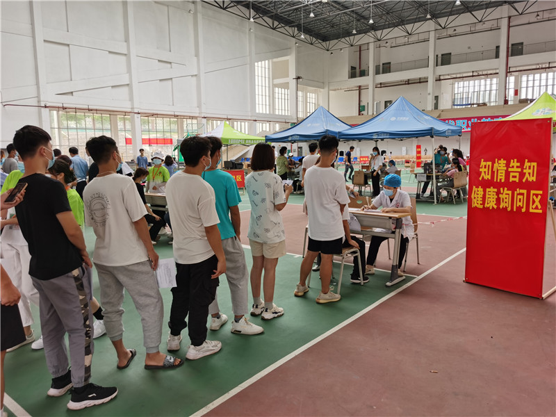 在广西城市职业大学工作现场2.jpg
