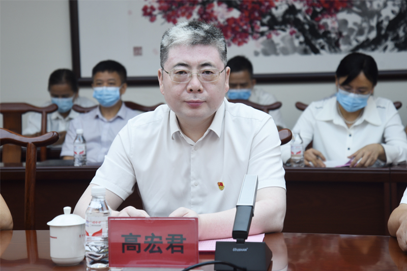 4高宏君书记.jpg 4高宏君书记.jpg
