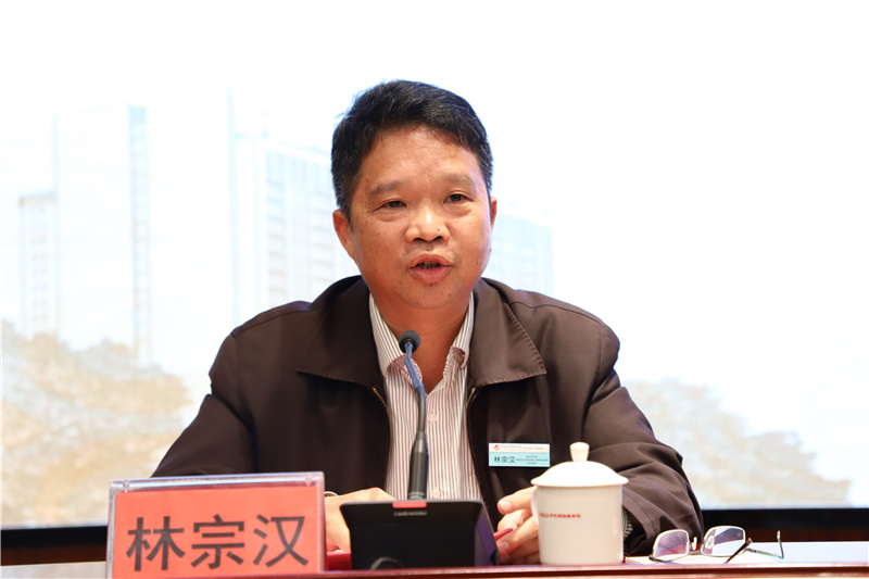 11院区党总支书记林宗汉主持汇报会.jpg 11院区党总支书记林宗汉主持汇报会.jpg