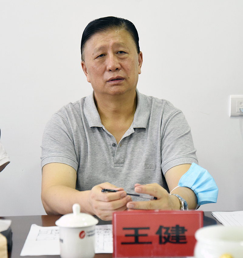 王健web.jpg 王健web.jpg