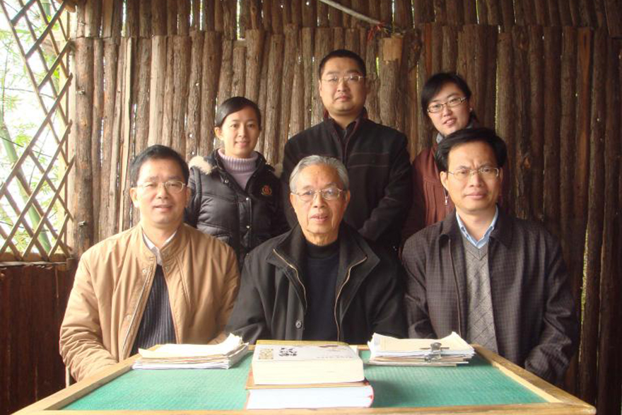 工作室研究活动照片-2011-1--1.jpg 工作室研究活动照片-2011-1--1.jpg