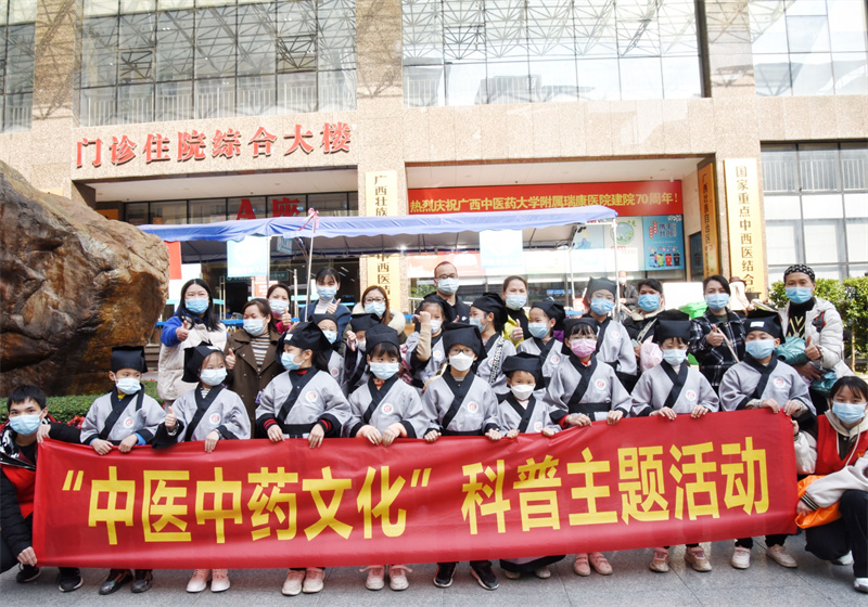 合照.jpg 合照.jpg
