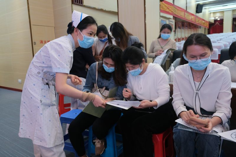 学习耳穴压豆.jpg