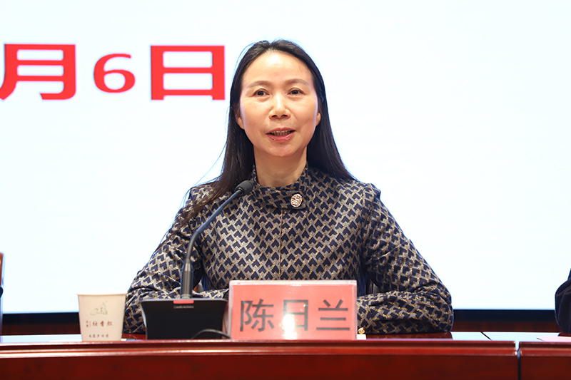 4陈日兰副书记.jpg