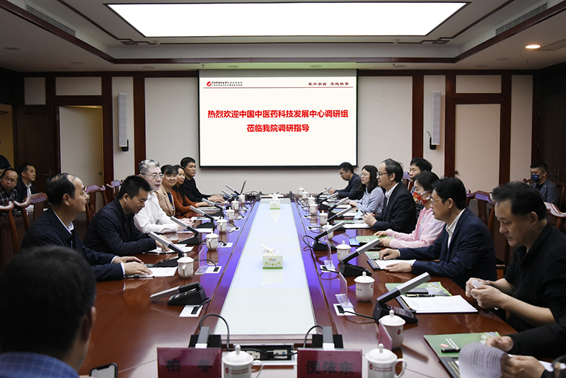 1座谈会现场.jpg