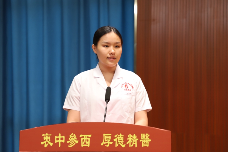 4黄海东学员发言_副本.jpg