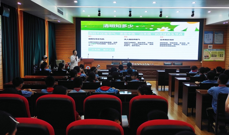 “艾”护眼睛，“睛”彩未来！这场护眼科普活动超有料